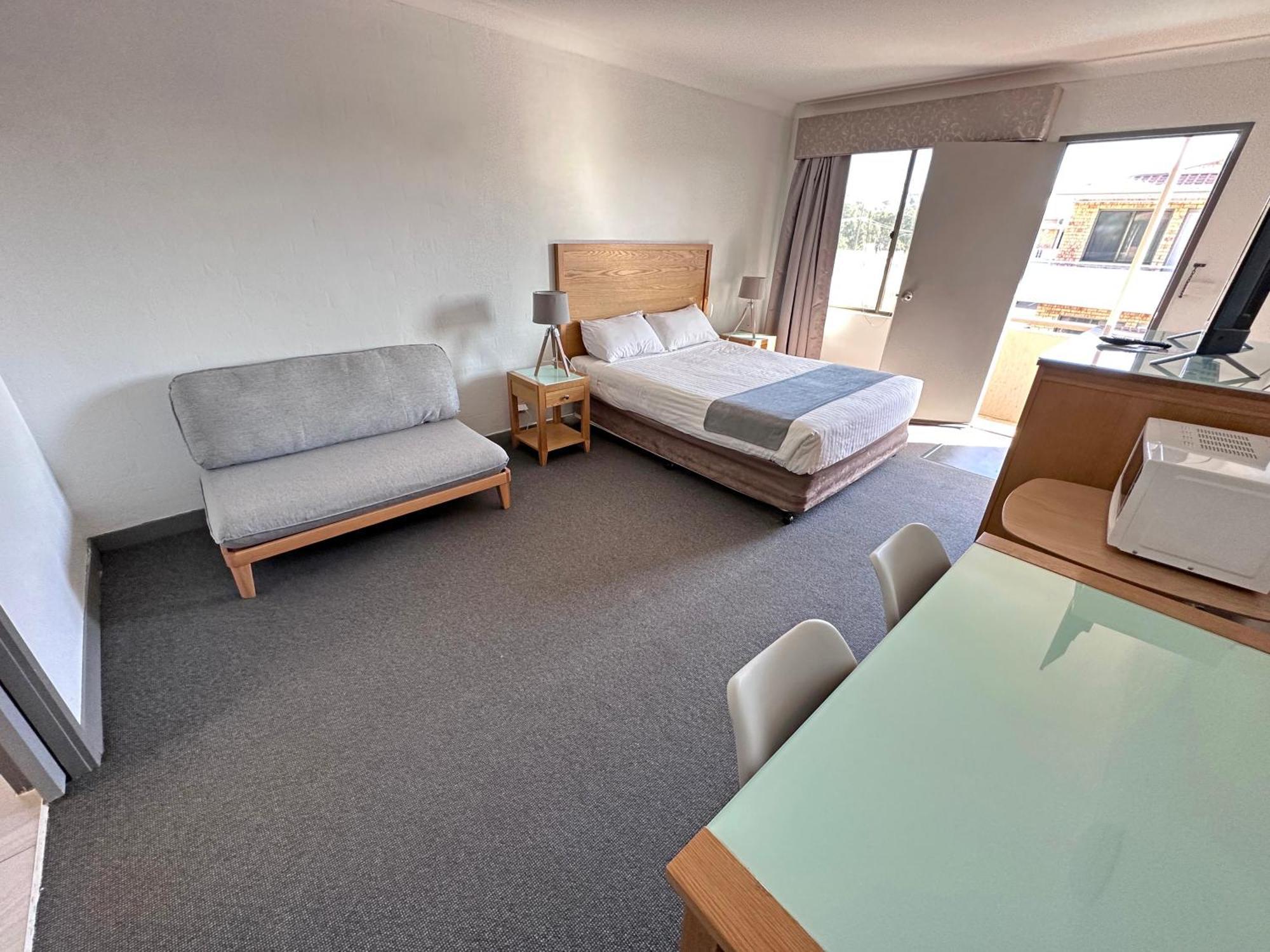 Spa Village Travel Inn Moree Exteriör bild
